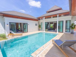 For sale 2 bedrooms villa in Mueang Phuket, Phuket
