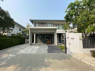 出租 4 卧室 独立屋 在 Prawet, 曼谷