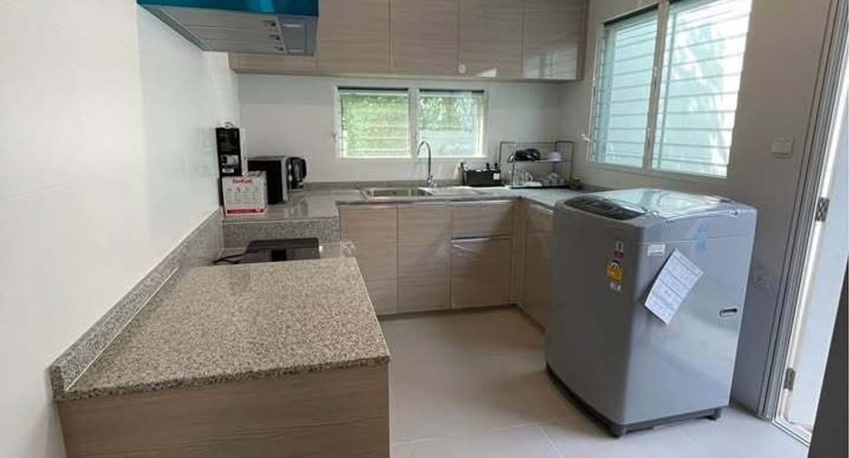 For rent 4 bedrooms house in Prawet, Bangkok