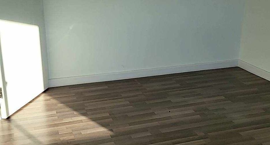 For sale 3 bedrooms townhouse in Min Buri, Bangkok