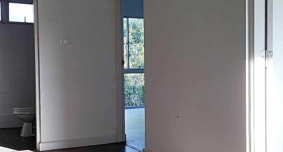 For sale 3 bedrooms townhouse in Min Buri, Bangkok
