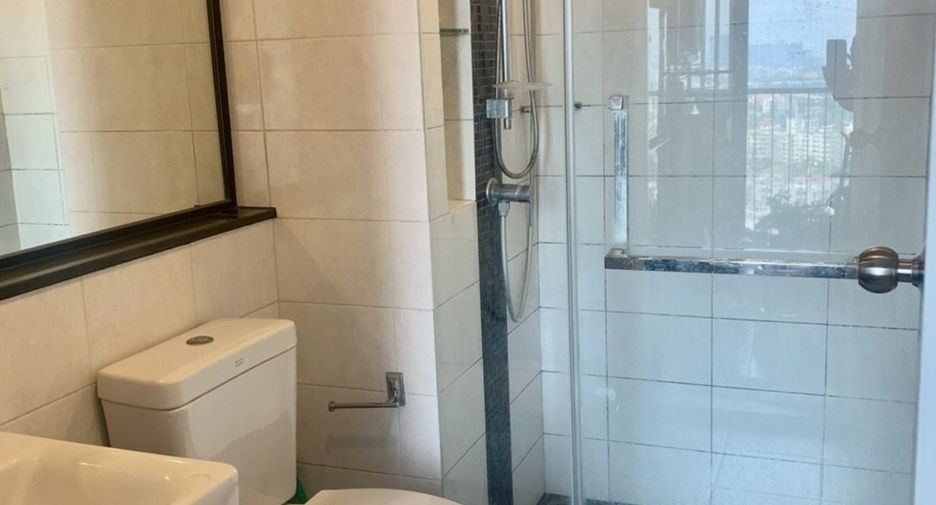 For sale 1 bed condo in Bang Phlat, Bangkok