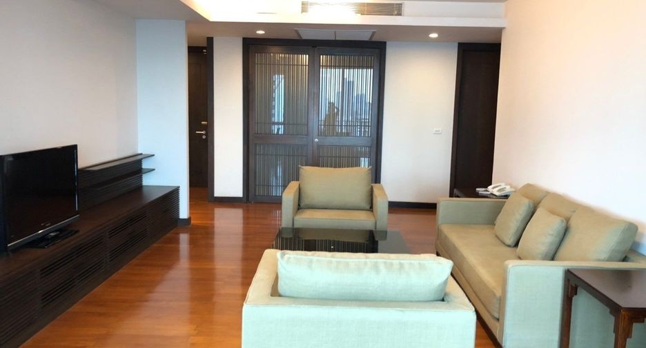 ให้เช่า 3 ห้องนอน คอนโด ใน วัฒนา, กรุงเทพฯ