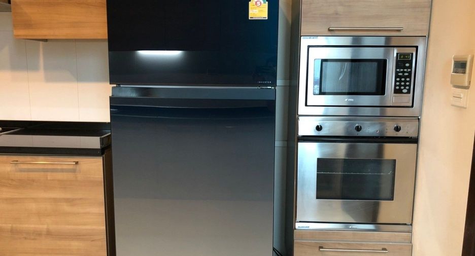 ให้เช่า 3 ห้องนอน คอนโด ใน วัฒนา, กรุงเทพฯ