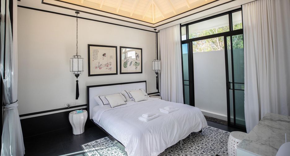 For rent 3 bedrooms villa in Mueang Phuket, Phuket