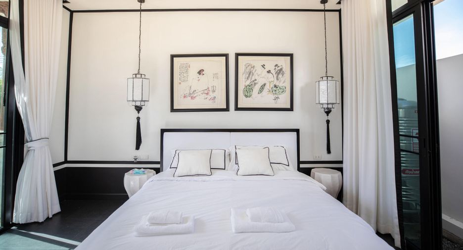 For rent 3 bedrooms villa in Mueang Phuket, Phuket