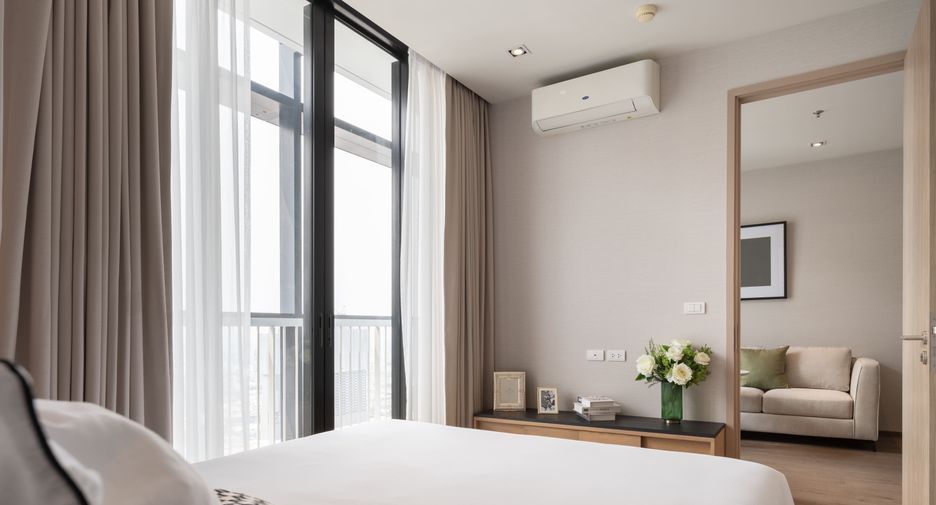 For rent 2 bedrooms condo in Khlong Toei, Bangkok
