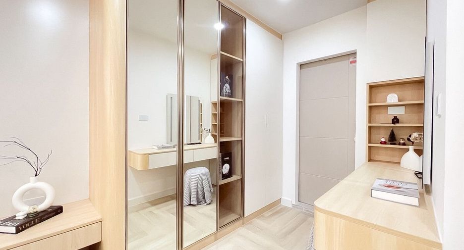 For sale 1 bed condo in Watthana, Bangkok