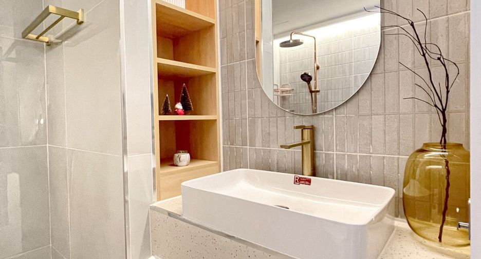 For sale 1 bed condo in Watthana, Bangkok