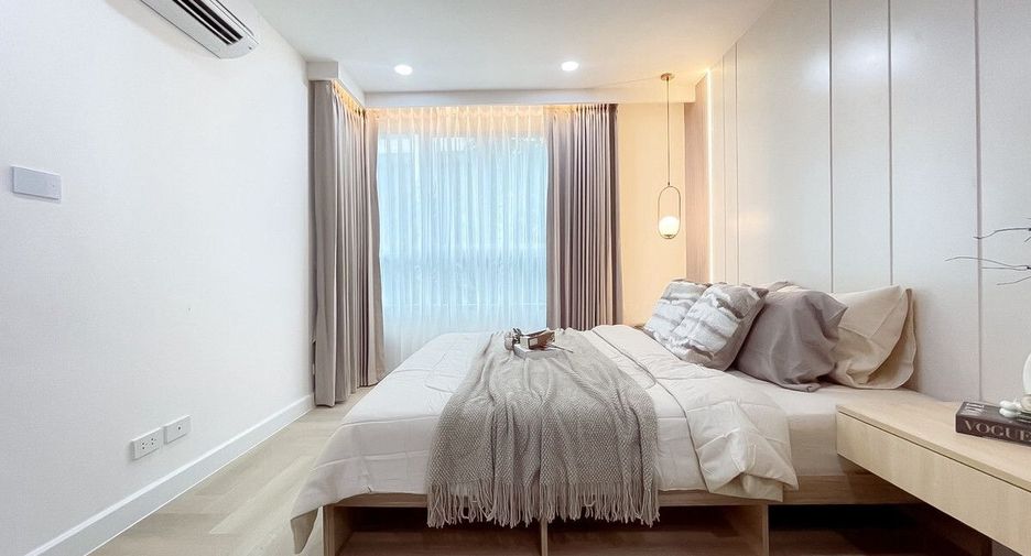 For sale 1 bed condo in Watthana, Bangkok