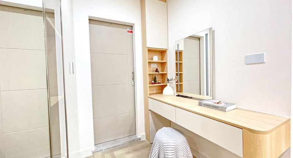 For sale 1 bed condo in Watthana, Bangkok