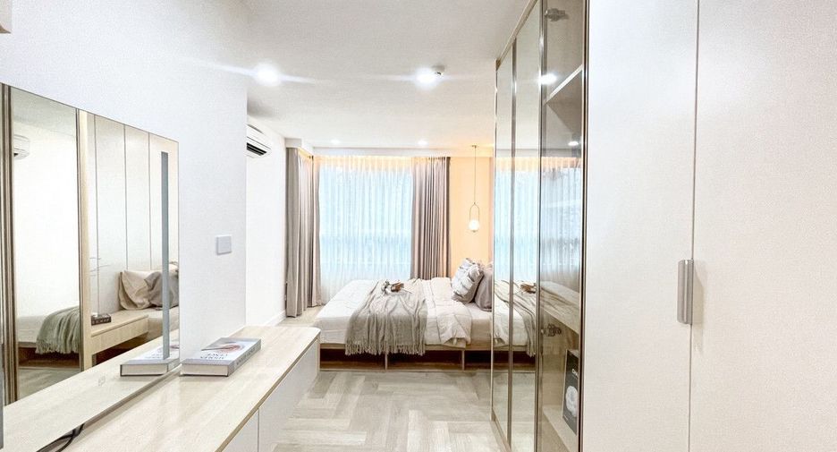 For sale 1 bed condo in Watthana, Bangkok