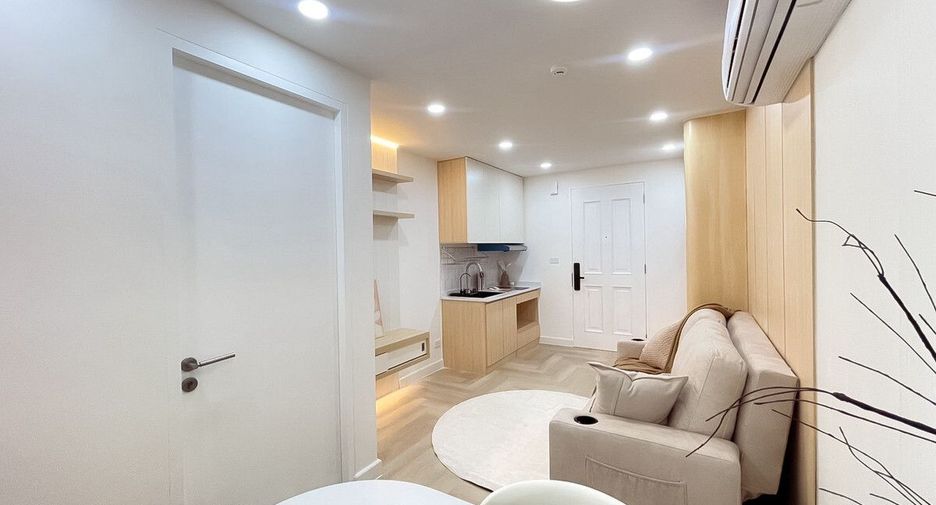 For sale 1 bed condo in Watthana, Bangkok
