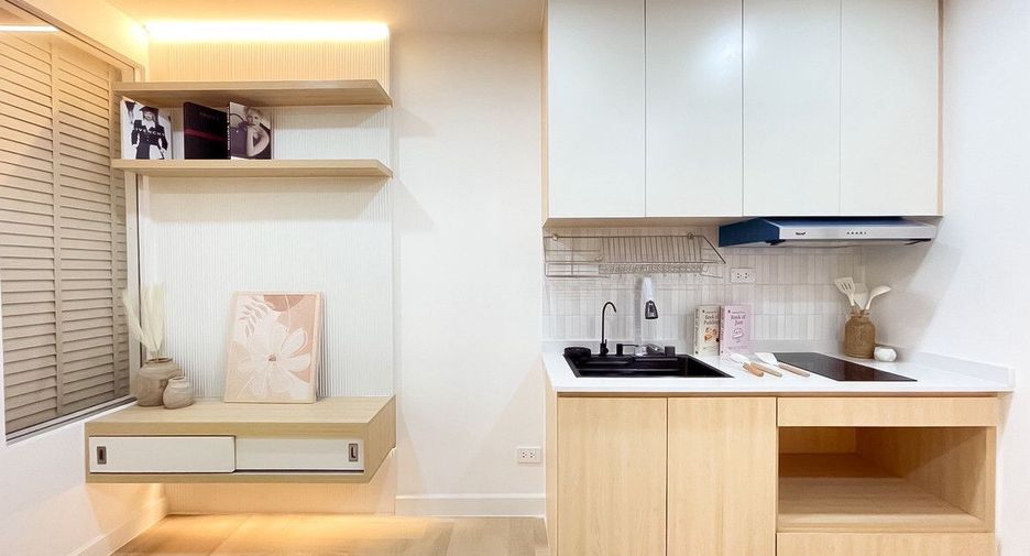 For sale 1 bed condo in Watthana, Bangkok