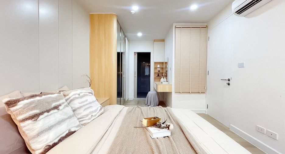For sale 1 bed condo in Watthana, Bangkok