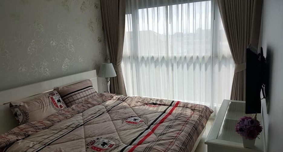 For rent 2 bedrooms condo in Khlong Toei, Bangkok