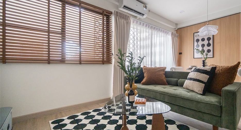 Condo en alquiler de 1 habitaciones en Khlong Toei, Bangkok