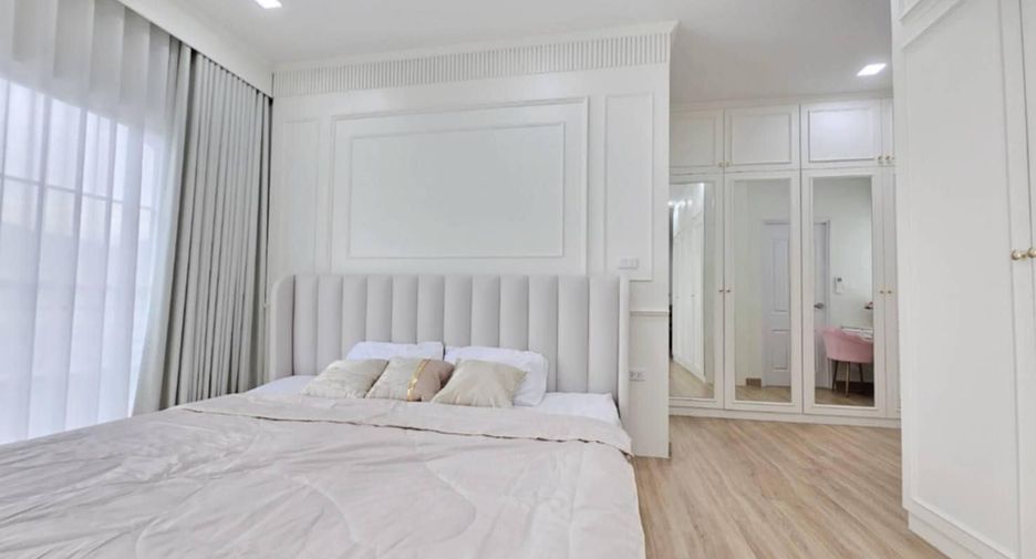 Casa en alquiler de 4 habitaciones en Mueang Samut Prakan, Samut Prakan