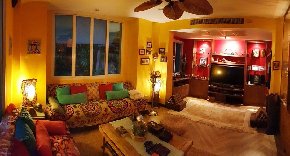 Haus zum Kauf mit 3 Zimmer in Bang Khen, Bangkok