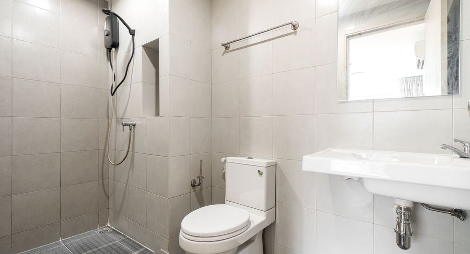 For rent 1 bed condo in Bang Na, Bangkok
