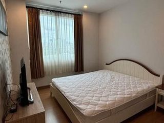 Продажа и аренда 1 кровать кондо в Хуаи Кхщанг, Бангкок