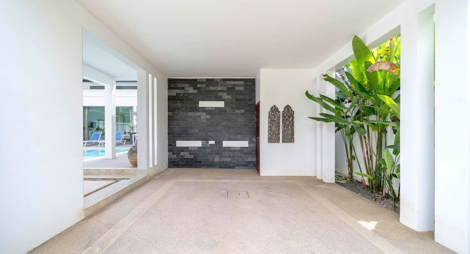 For sale 2 bedrooms villa in Mueang Phuket, Phuket
