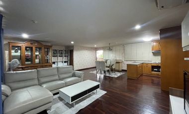 Condo en alquiler de 3 habitaciones en Watthana, Bangkok
