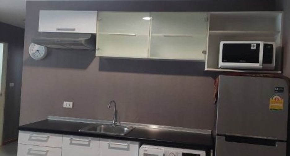 For sale 2 bedrooms condo in Phra Khanong, Bangkok