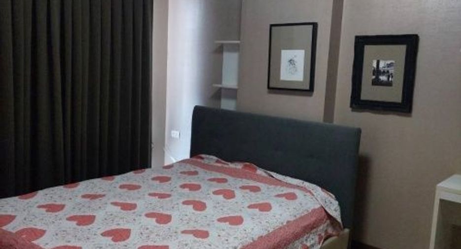 For sale 2 bedrooms condo in Phra Khanong, Bangkok