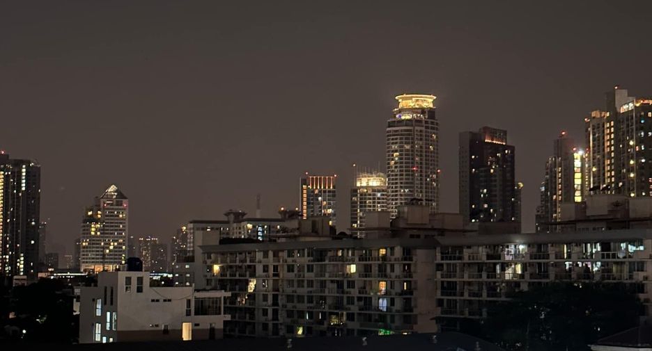 For sale 1 bed condo in Mueang Samut Prakan, Samut Prakan