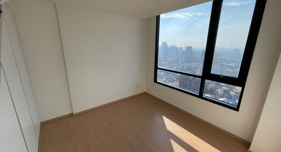 À vendre et à louer 2 chambres condo à Watthana, Bangkok