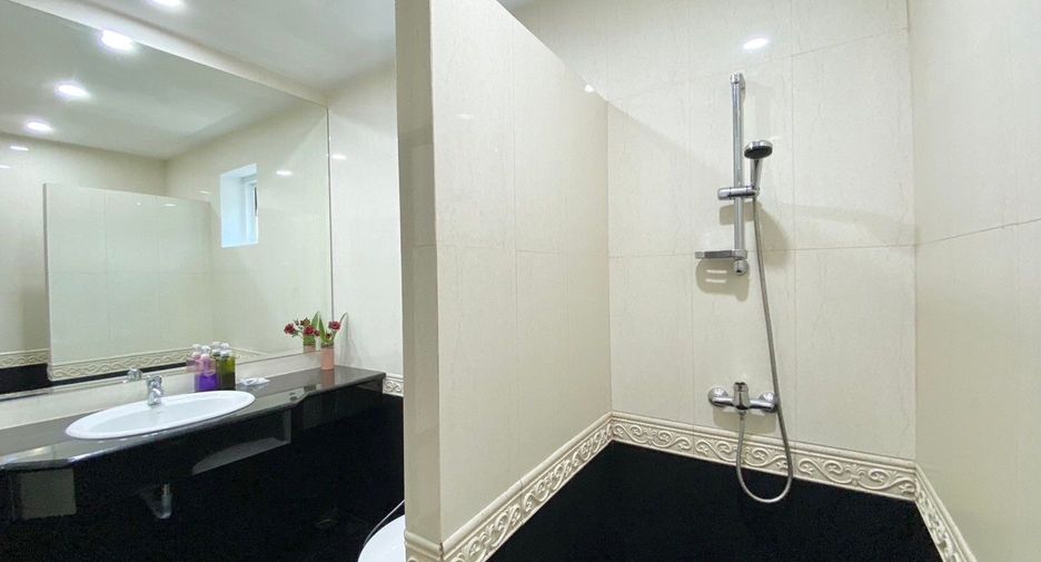Villa en alquiler de 3 habitaciones en Mueang Phuket, Phuket