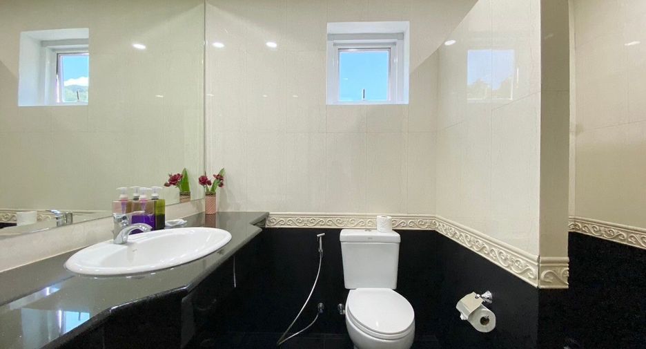Villa en alquiler de 3 habitaciones en Mueang Phuket, Phuket