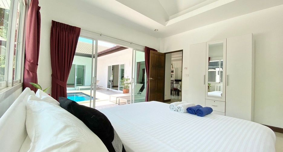 Villa en alquiler de 3 habitaciones en Mueang Phuket, Phuket