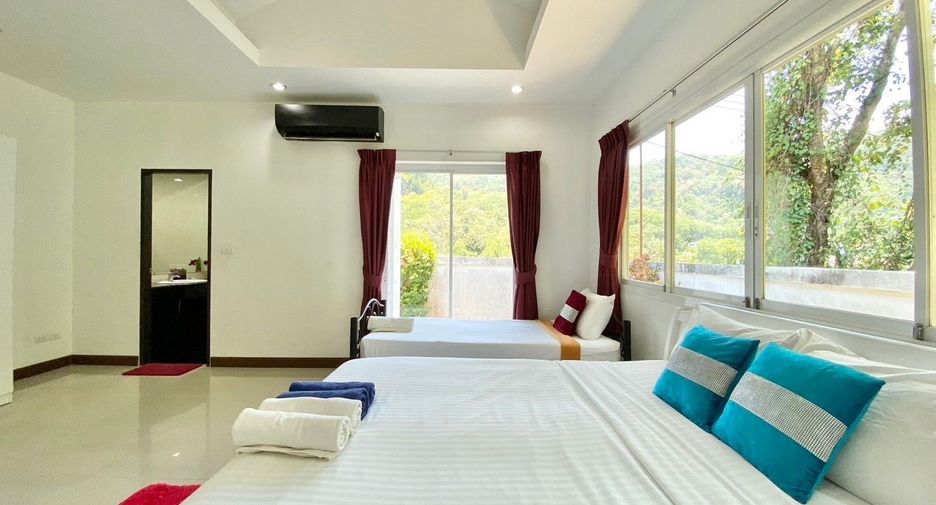 Villa en alquiler de 3 habitaciones en Mueang Phuket, Phuket