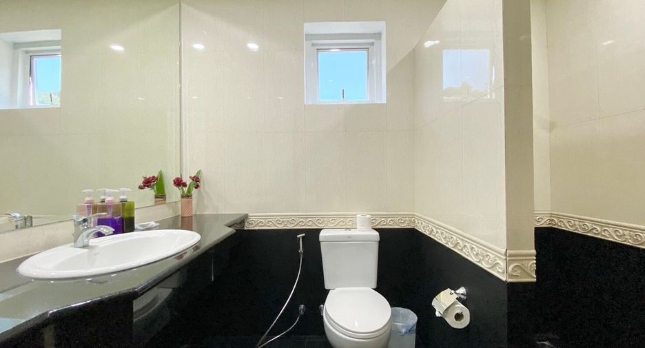 Villa en alquiler de 3 habitaciones en Mueang Phuket, Phuket