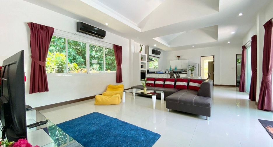 Villa en alquiler de 3 habitaciones en Mueang Phuket, Phuket