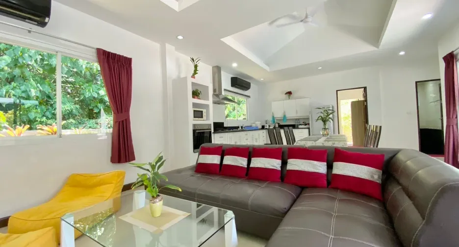 Villa en alquiler de 3 habitaciones en Mueang Phuket, Phuket