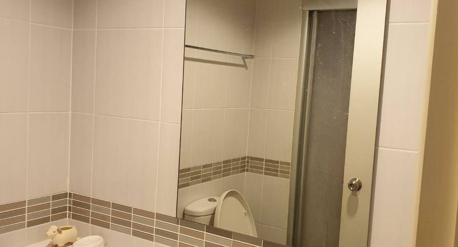 For sale and for rent 1 bed condo in Huai Khwang, Bangkok