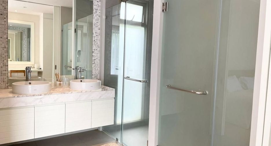 For rent 4 bedrooms villa in Thalang, Phuket