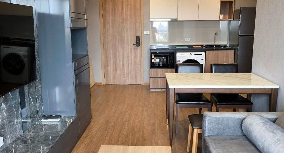 For rent 2 bedrooms condo in Phasi Charoen, Bangkok