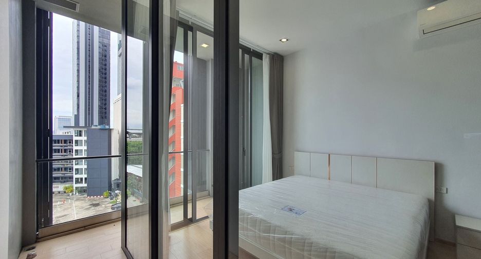 For rent 3 bedrooms condo in Chatuchak, Bangkok