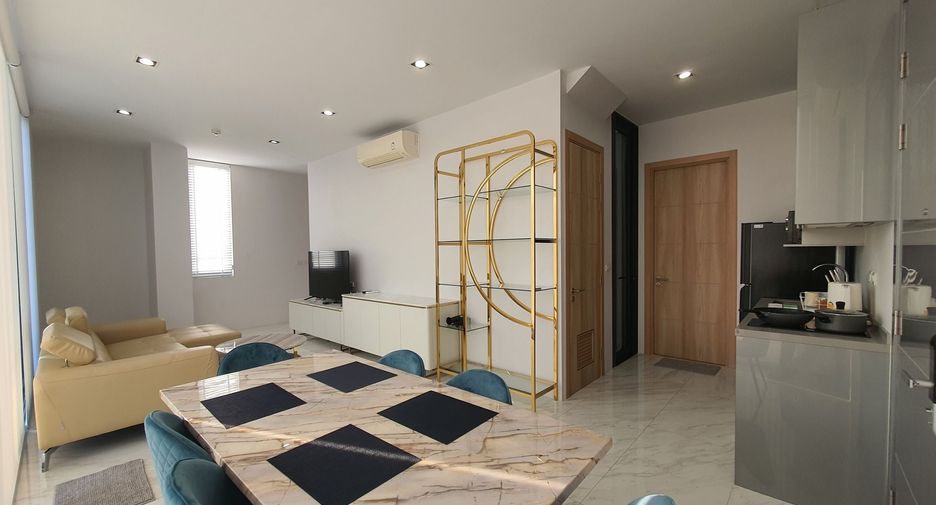 For rent 3 bedrooms condo in Chatuchak, Bangkok