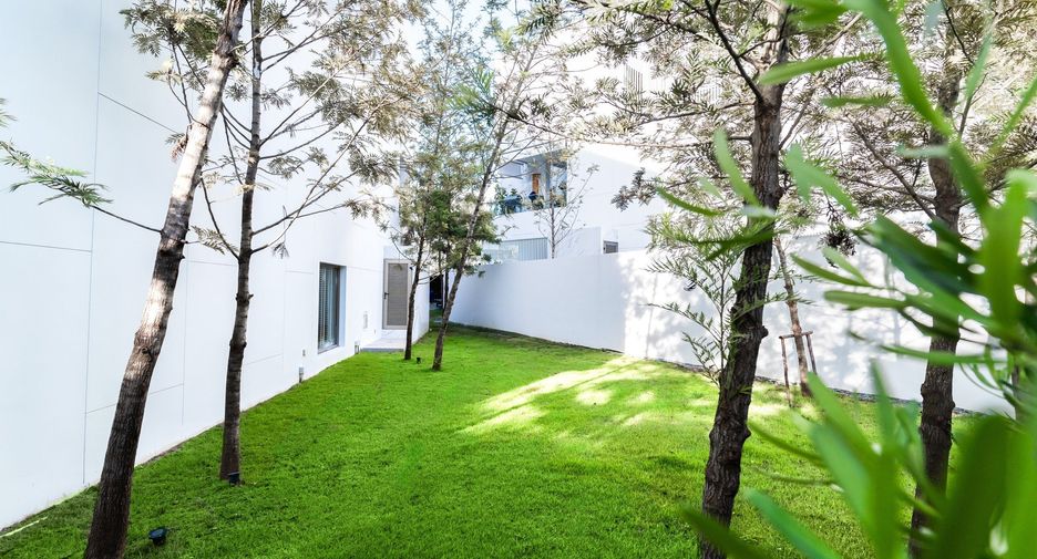 For sale 3 bedrooms villa in Thalang, Phuket