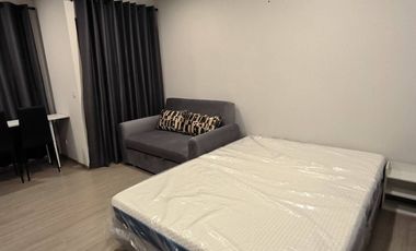 À louer studio condo à Khlong Toei, Bangkok