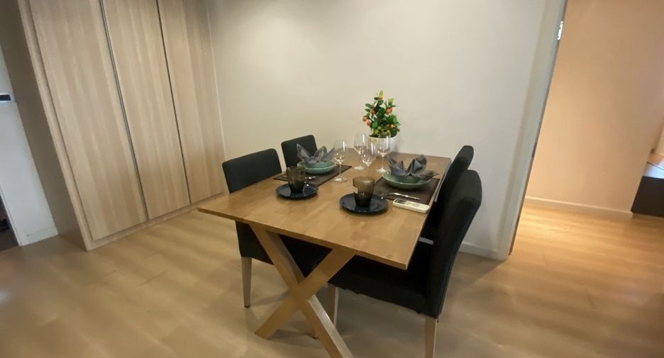 For rent 2 ベッドルーム condo in Watthana, Bangkok