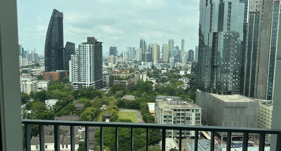 For rent 1 bed condo in Khlong Toei, Bangkok