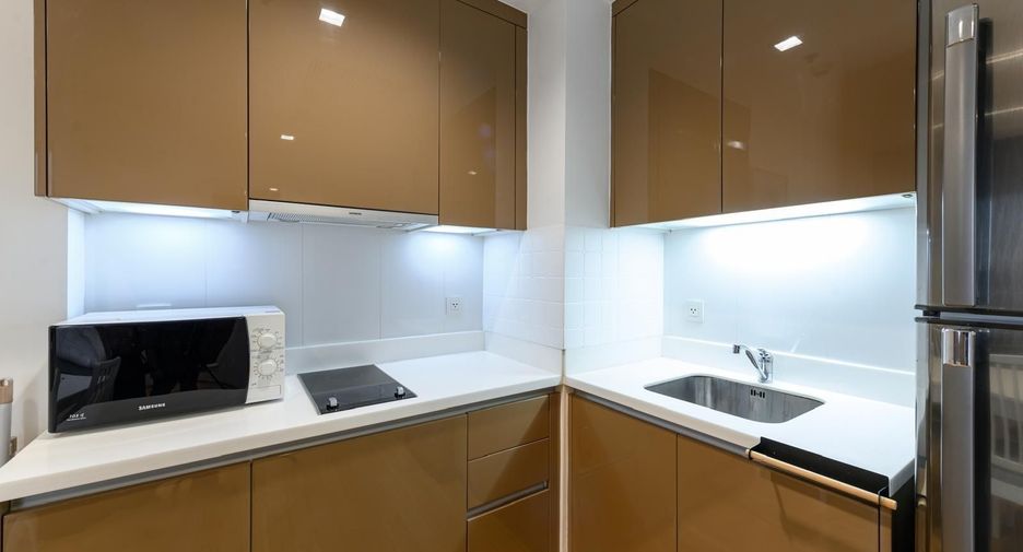 For rent 1 bed condo in Khlong Toei, Bangkok