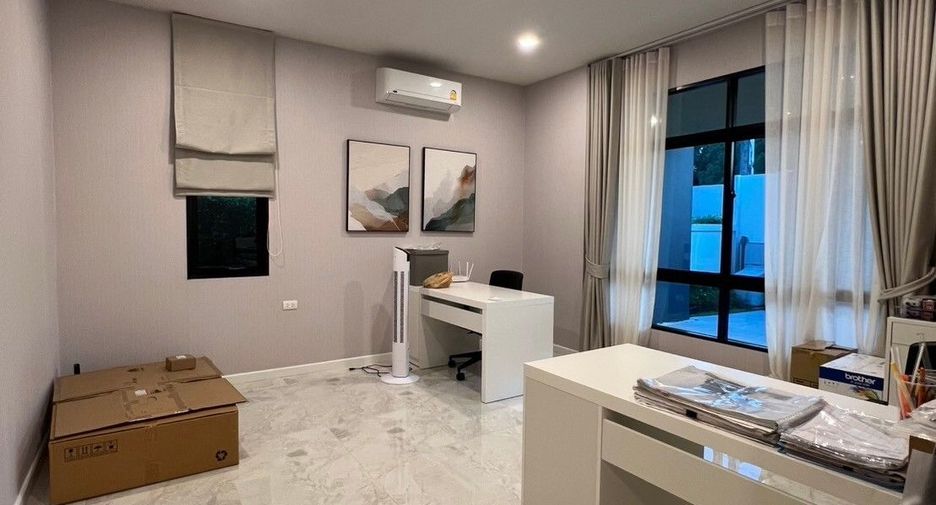 For rent 4 bedrooms house in Suan Luang, Bangkok