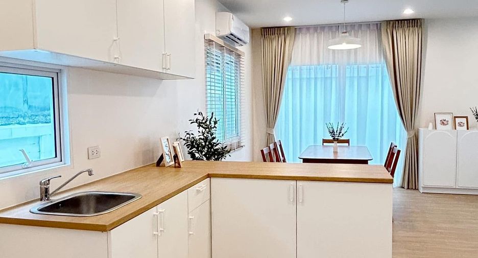 For rent 3 bedrooms house in Mueang Phuket, Phuket
